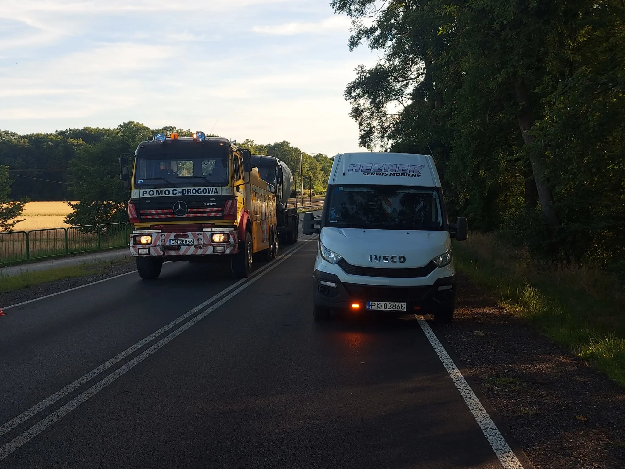 Mobilny serwis TIR oraz pomoc drogowa w akcji na drodze